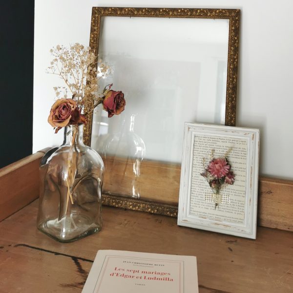 Cadre poétique unique de fleurs séchées à poser – 13x18cm | COLETTE ~ Collection « Poésie »