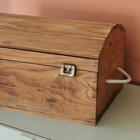 Caisse en bois décorative